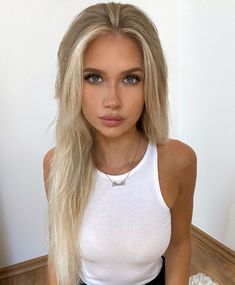 Escort Girls in Dubai Miley
