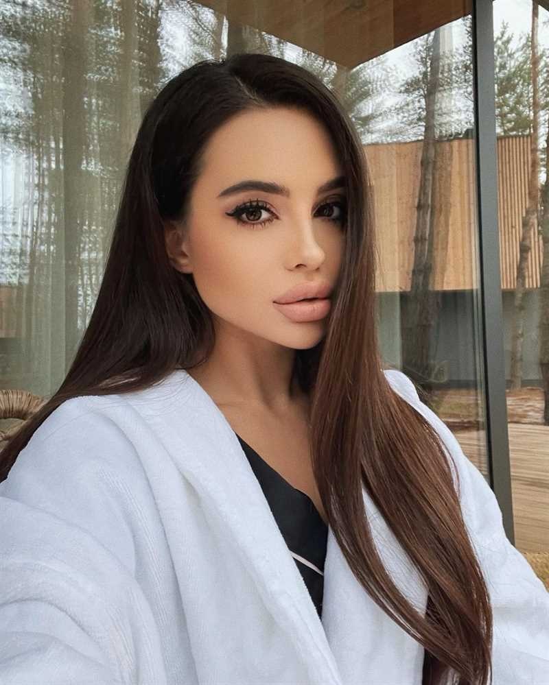 Tantric Massage Dubai Nadia