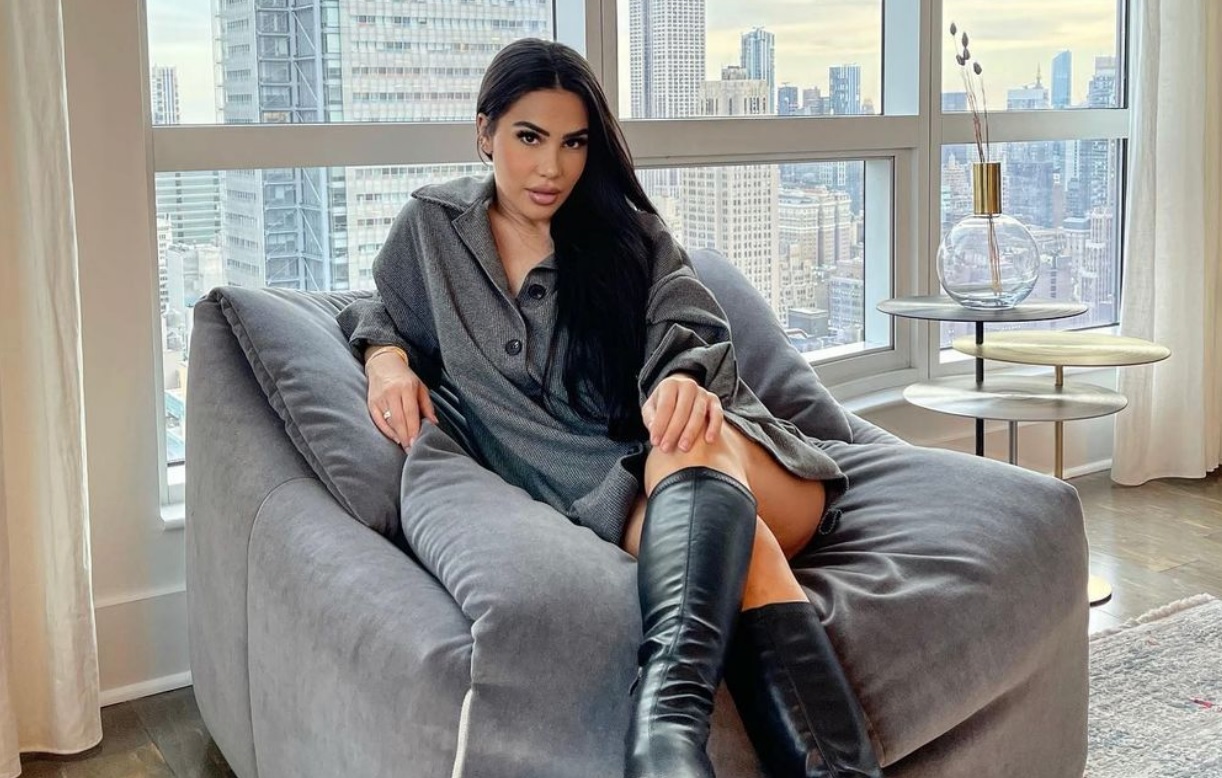 Hello guys. Contacting me as your Dubai escort woman as soon as possible will allow you to have a wonderful time. I want